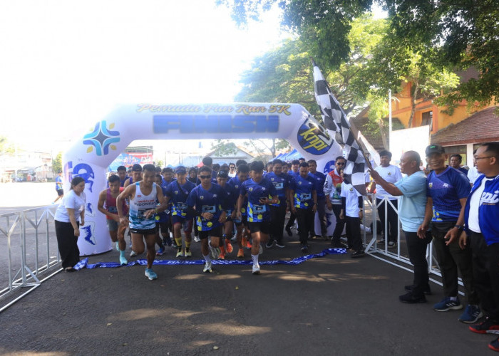 Fun Run Warnai Puncak Semarak Hari Sumpah Pemuda