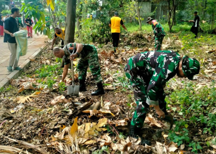 Peringati HUT TNI ke-79, Koramil 01/Tangerang Bersih-bersih Area Gedung Baru Koramil