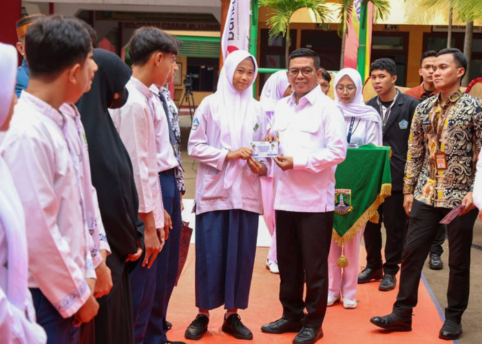 Bantuan Pendidikan Sekolah Gratis, Rp 250 Ribu/Siswa, Sekolah Swasta Besar Belum Bergabung