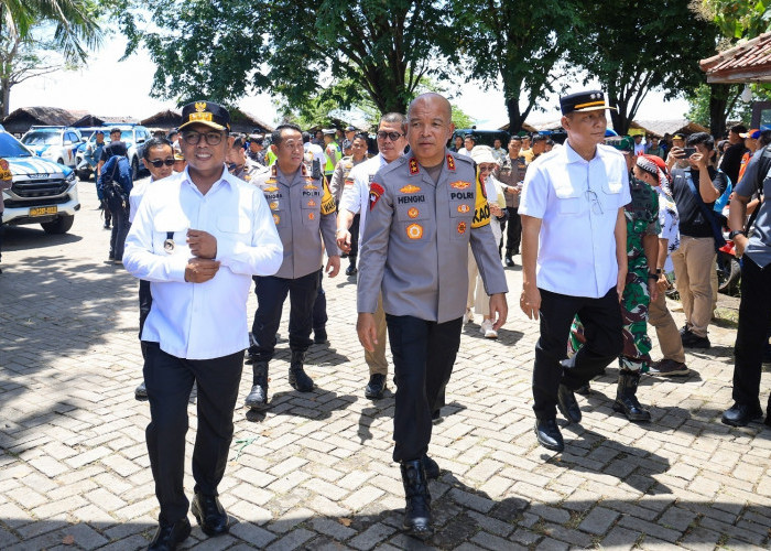 500 Ribu Wisatawan Datang ke Banten