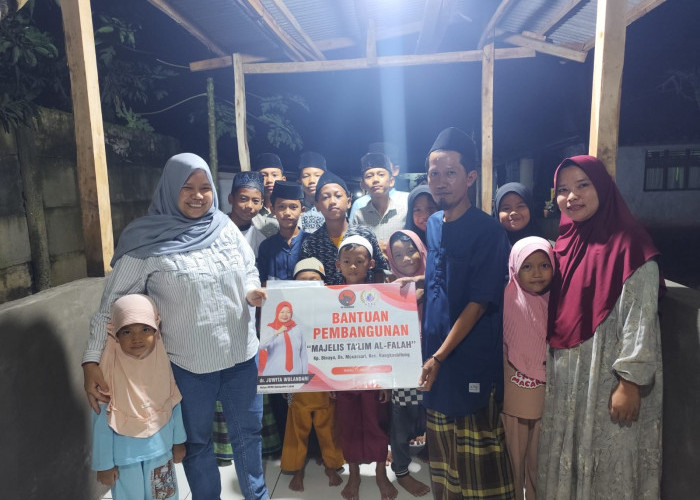 Ketua DPRD Bantu Renovasi Gedung TPQ