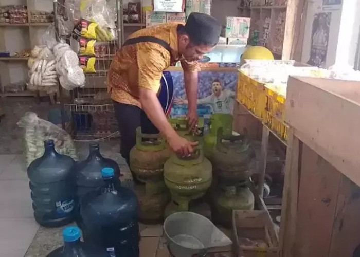Emak-emak Protes, Elpiji Diduga Dioplos