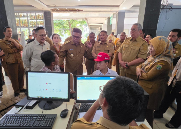 Program Sekolah Gratis Banten Sasar 7.000 Siswa, Gubernur Minta Komitmen Sekolah dan Orang Tua