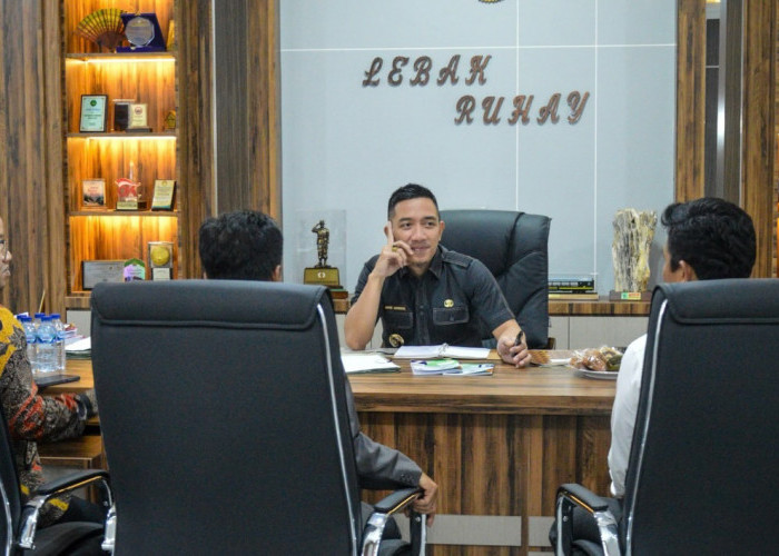 Hasbi Wawancara Langsung Calon Pimpinan BUMD