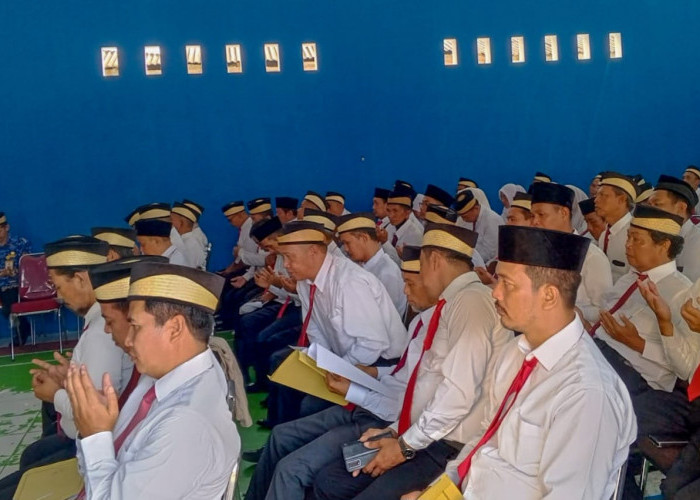  Camat Rajeg Lantik 102 Anggota BPD Se-Kecamatan Rajeg 