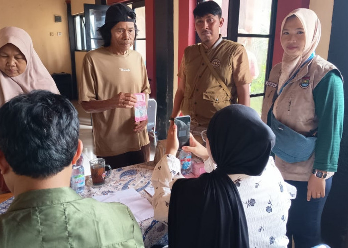 749 KPM di Pondok Jaya Terima BLT