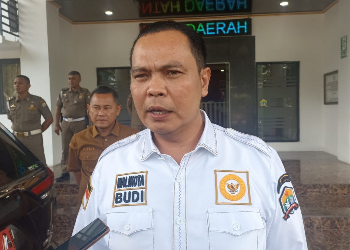 Anggaran Seragam Gratis Dipangkas Drastis