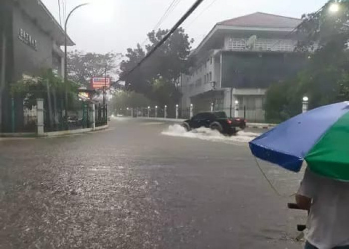 Pelaku Usaha di Rangkasbitung Keluhkan Banjir