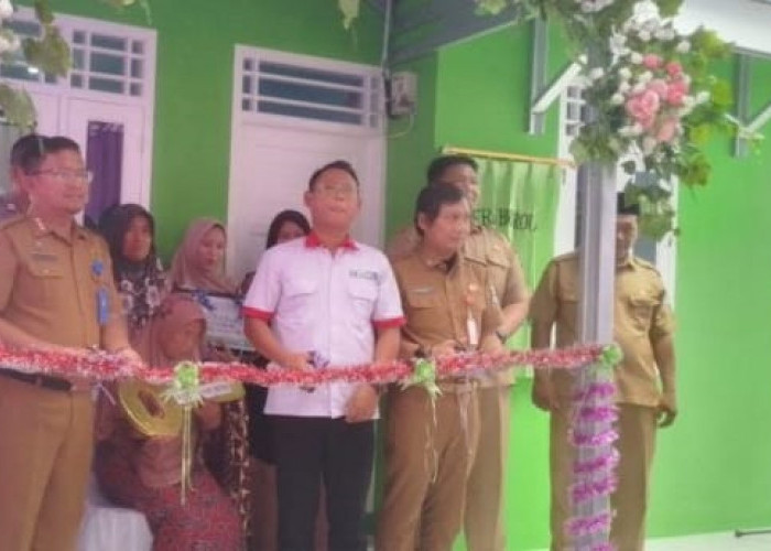 Resmikan Bedah Rumah dari Koperasi