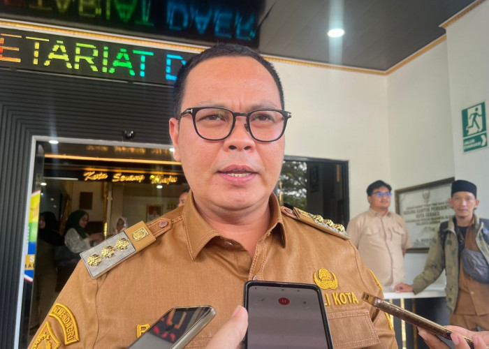 Warga Diminta Lapor Bila Ada Jalan Rusak