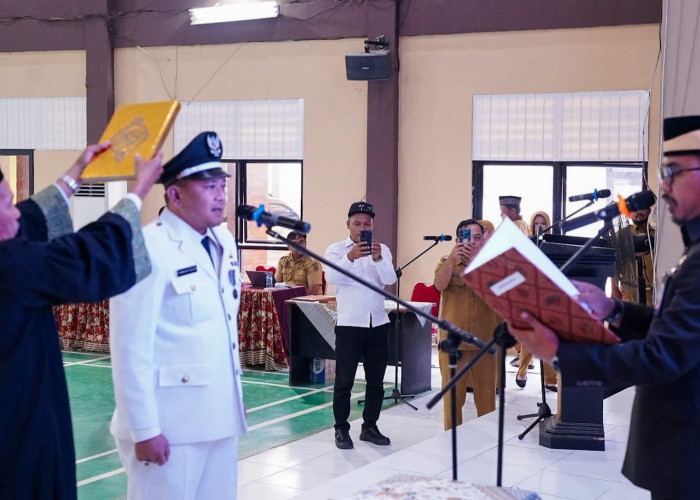 Hasbulah Resmi Jabat Pj Kades Wanakerta