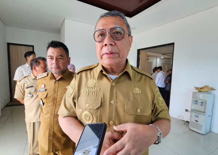 Akhir September, Mutasi Pejabat Akhir
