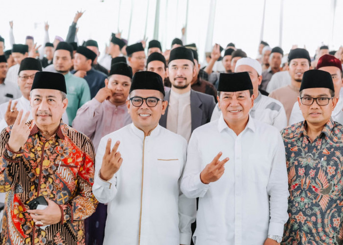 Ulama Penggerak Banten Maju Deklarasi Dukungan untuk Andra Soni-Dimyati dan Maesyal-Intan