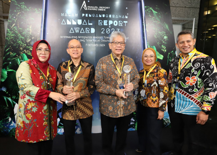 bank bjb dan bank bjb Syariah Raih Penghargaan Annual Report Award (ARA) 2023