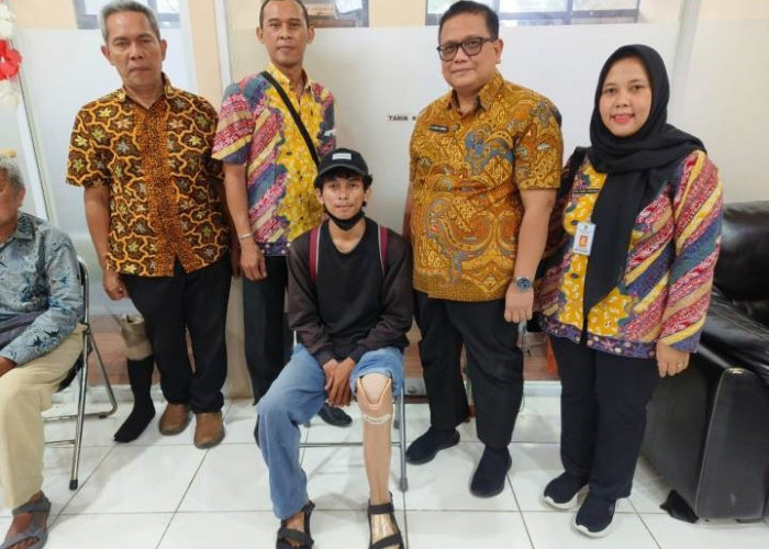 Dinsos Kota Tangerang Fasilitasi Pemasangan Kaki Palsu untuk Disabilitas
