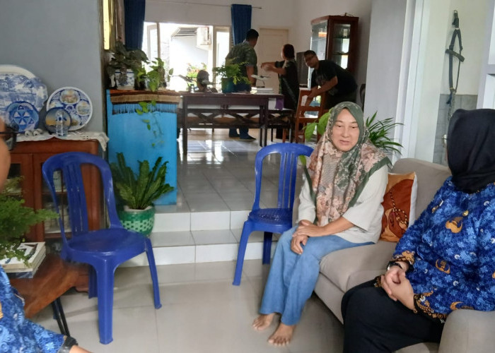 Kebanggaan Keluarga Kini Telah Berpulang, Wabup Intan Sampaikan Dukacita Mendalam Korban Pesawat ATR 42-500