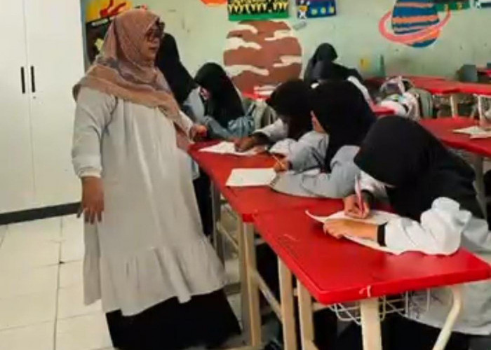 SDN Tigaraksa V Punya Ekskul Keputrian