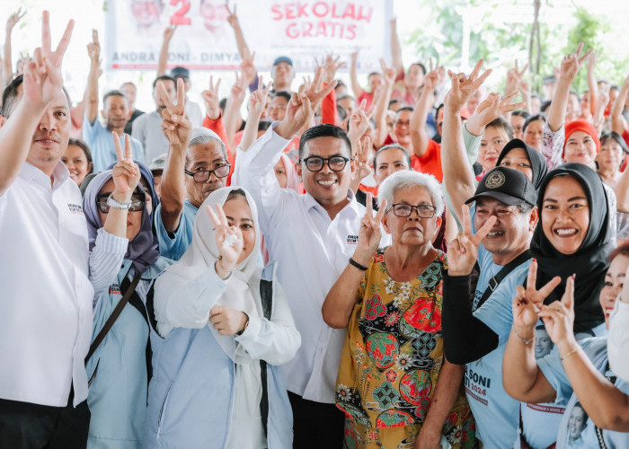 Andra Soni Janjikan Sekolah Gratis hingga Tidak Korupsi saat Blusukan di Neglasari, Warga Sambut Meriah dan Du