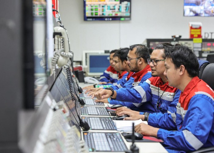 Lebaran di Balik Panel Kontrol: Pekerja Kilang Pertamina Kawal Satgas Ramadan & Idulfitri 2026