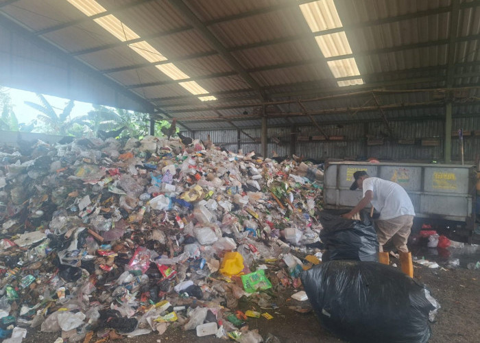 Akibat Pasokan Listrik Tidak Memadai, Mesin Pengolah Sampah di Telaga Bestari Belum Beroperasi