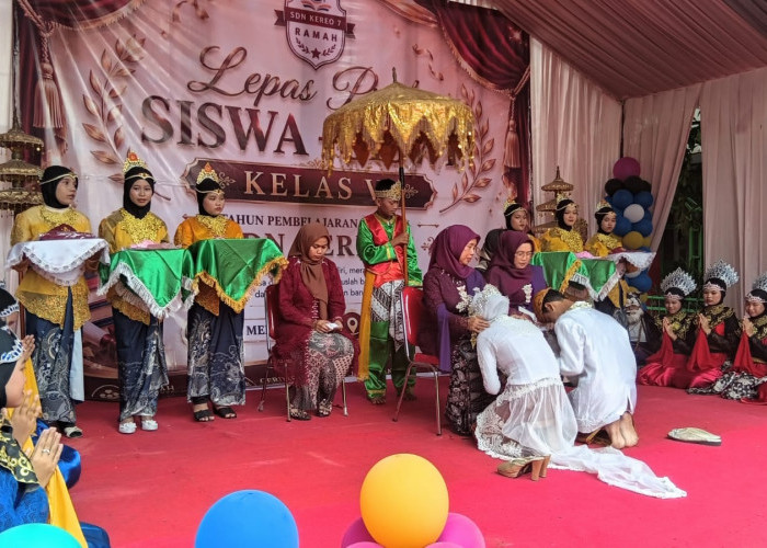 Upaya SDN Kereo 7 Ajarkan Melestarikan Budaya kepada Siswa Sejak Dini, Gelar Tasyakuran Bernuansa Adat Sunda