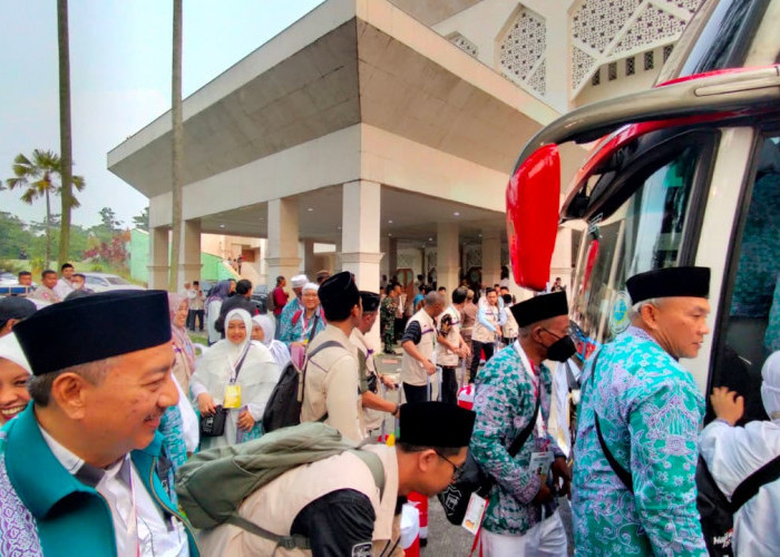 Ditengah Konflik Iran Amerika Israel, Kemenhaj Pastikan Ibadah Haji 2026 Tetap Berjalan 