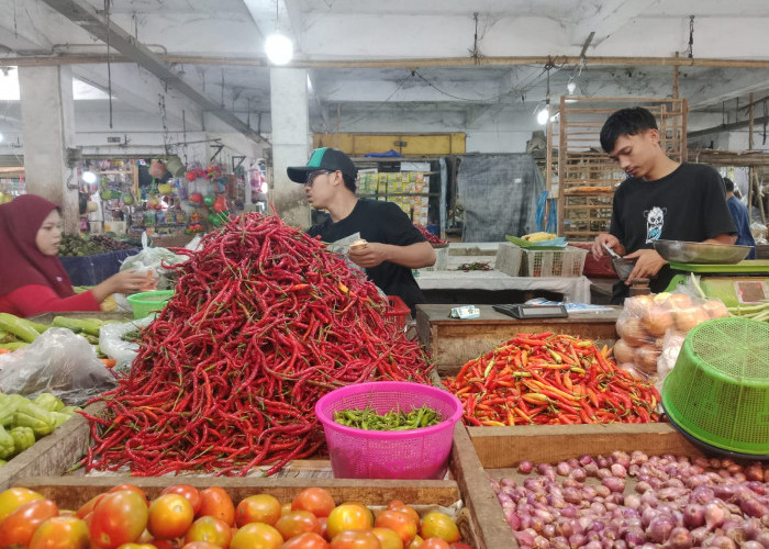 Cabai Rawit Turun, Timun Melambung