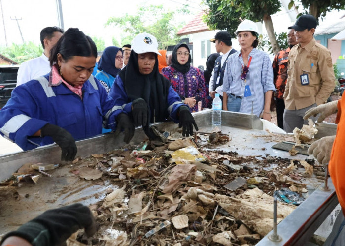 Dorong Efisiensi Pengelolaan Sampah, DLHK Kabupaten Tangerang Perkuat Peran TPS3R