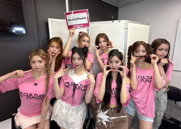 Hearts2Hearts Kirim Salam Manis untuk Fans Indonesia & Nyanyikan Jingle Iklan Shopee 9.9 Super Shopping Day