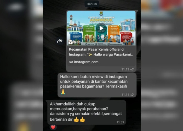 Warga Puji Layanan Adminduk Pasar Kemis