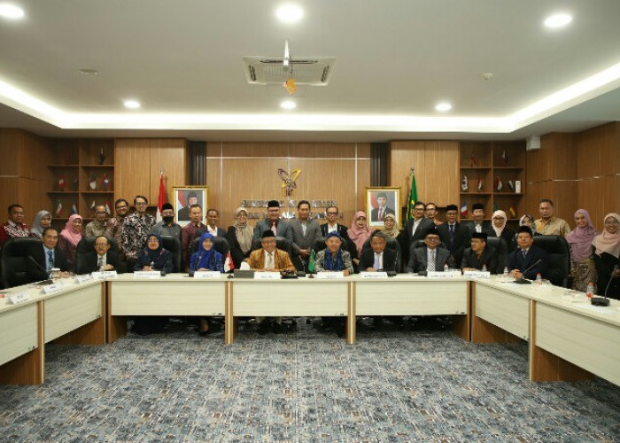 Jalani Asesmen Lapangan, Prodi TBI Optimis Raih Akreditasi Unggul