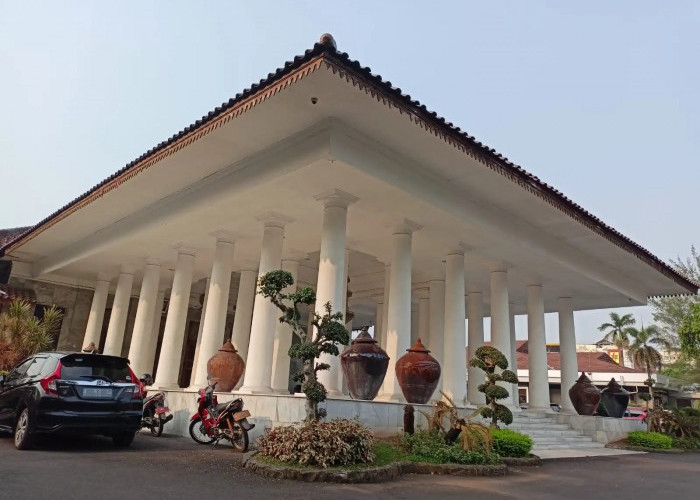 'Anak dan Ibu Jangan Berebut Kue', Pendopo Bupati Tak Akan Diserahkan ke Kota Serang