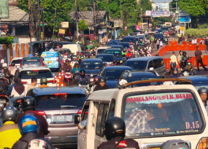 Penyangga DKI Diminta Bangun Kantong Parkir