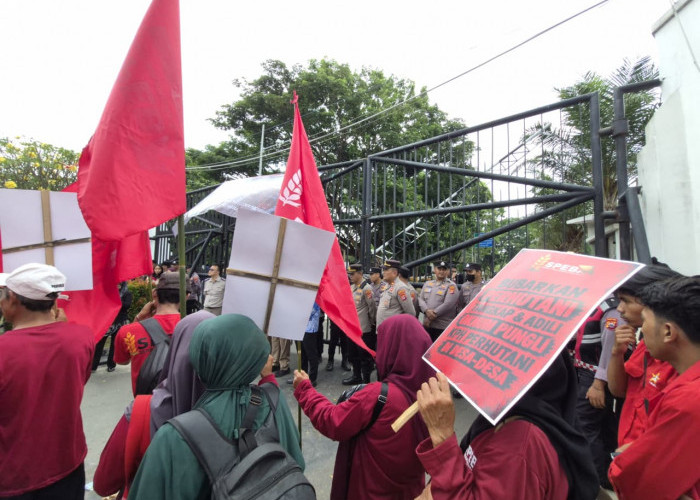 Petani dan Mahasiswa Tuntut Kesejahteraan