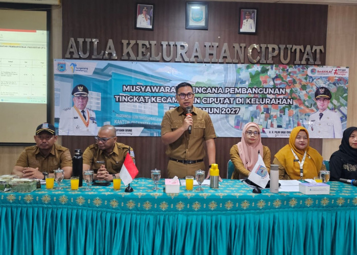 Lurah Ciputat Minta RW Bentuk Bank Sampah