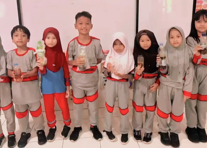 SDN Sukasari 4 Luncurkan Program Pelita, Setorkan Minyak Jelantah Setiap Hari Rabu