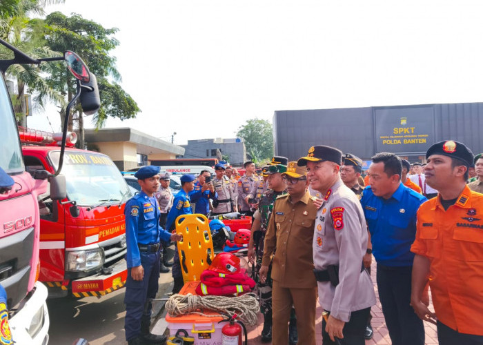 Butuh Air Bersih? Lapor Ke Polisi