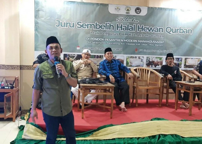 Juru Sembelih Hewan Kurban di Lebak Dilatih 