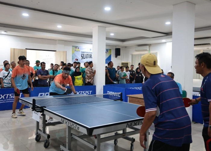 Pererat Silaturahmi, Kecamatan Setu Gelar Pingpong Antar-Kelurahan