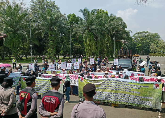 Lahan Pertanian Terancam Jadi Gudang, Warga Tangerang Utara Geruduk Kantor Bupati Tangerang