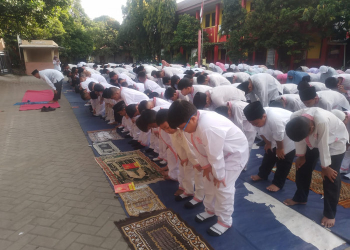 SDN Daan Mogot 1 Perkuat Karakter Siswa Melalui Salat Duha
