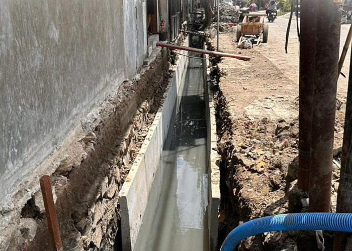 Hadapi Genangan Akibat Curah Hujan Tinggi di Desa Pasir Nangka, Rehabilitasi Saluran Utama Drainase 