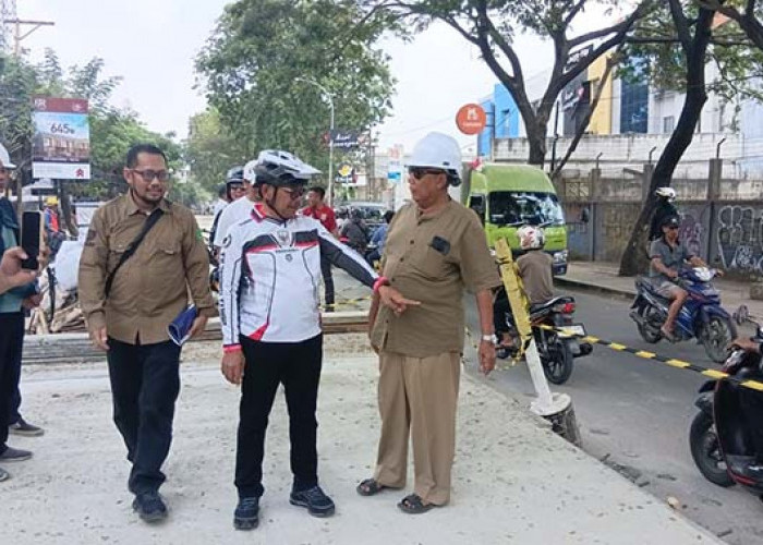 Wali Kota Sachrudin Tinjau Perbaikan Jalan Mohammad Toha, Pastikan Kualitas Jalan dan Selesai Tepat Waktu 