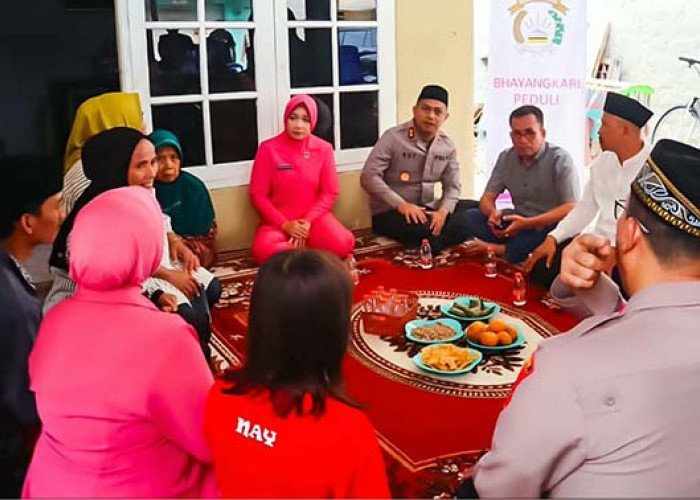 Kapolres Tangsel Beri Tali Asih