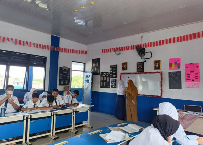 Larangan Handphone di Sekolah, Kehadiran Gawai Dianggap Mengganggu Konsentrasi Belajar