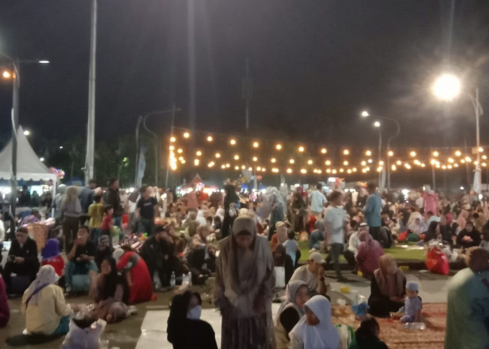 Sachrudin Ajak Warga Berbagi Antar Sesama