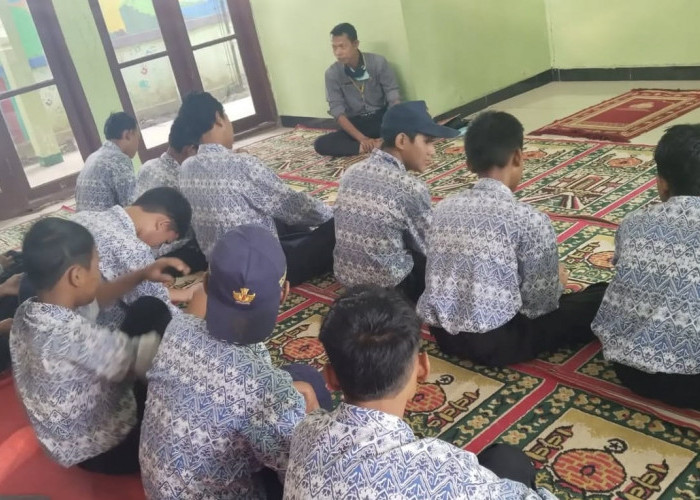 SMPN 1 Sukamulya Minta Siswa Tetap Produktif Selama Ramadan