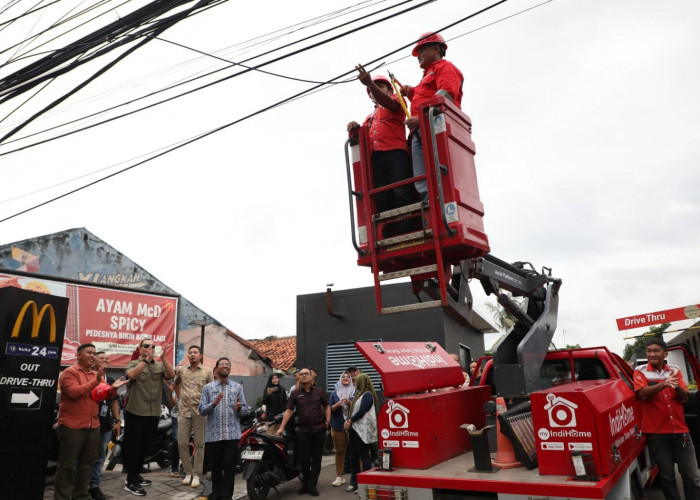 Kabel Semrawut Tak Sesuai Izin