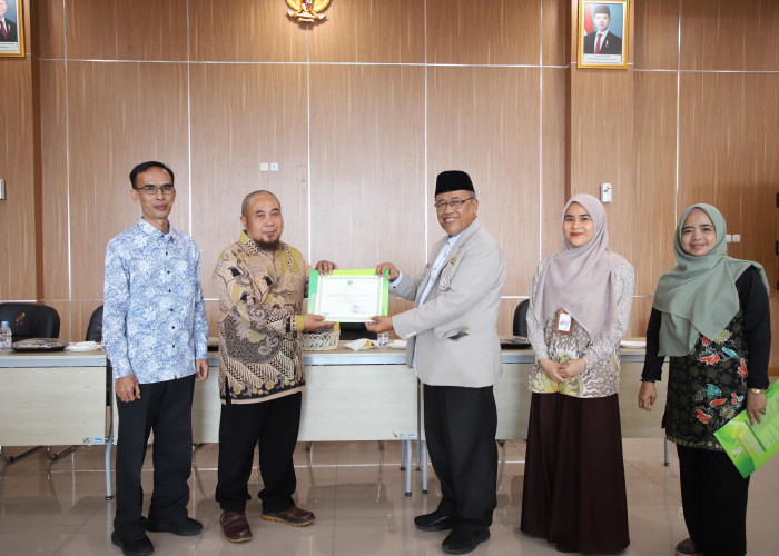 77 Dosen Tersertifikasi, Rektor Targetkan Raih Akreditasi Unggul untuk Kampus