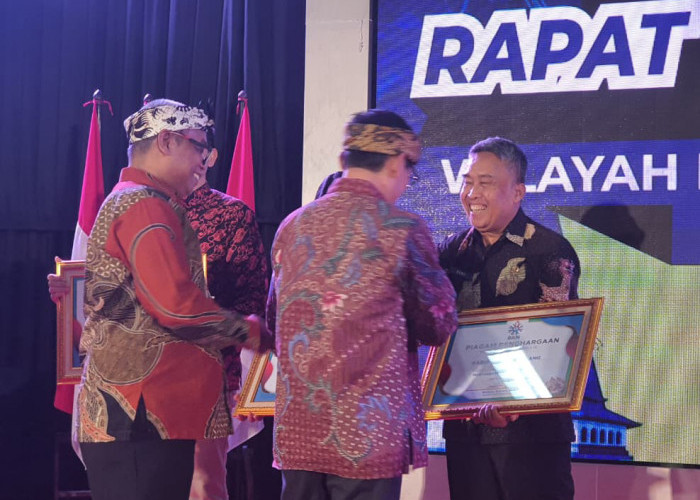 BKPSDM Persembahkan 5 Penghargaan, Kado HUT ke-393 Kabupaten Tangerang